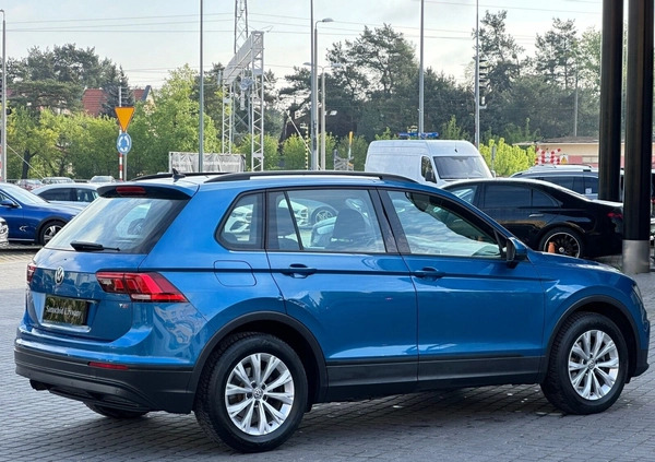 Volkswagen Tiguan cena 71900 przebieg: 168800, rok produkcji 2017 z Chorzów małe 172